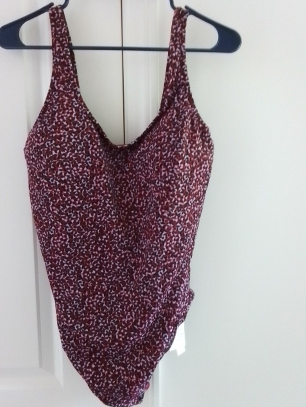 Amazon Essentials Maroon Speckled Scoop One Piece Bathing Suit